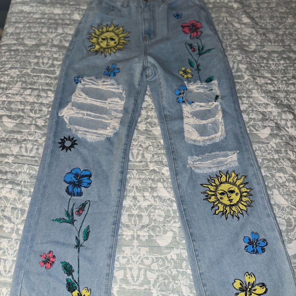 SHEIN High Rise Jeans with Sun and Floral Embroidery